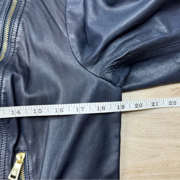 Ralph Lauren Tumbled Leather with Asymmetrical Zip moto jacket. - Picture 7 of 8